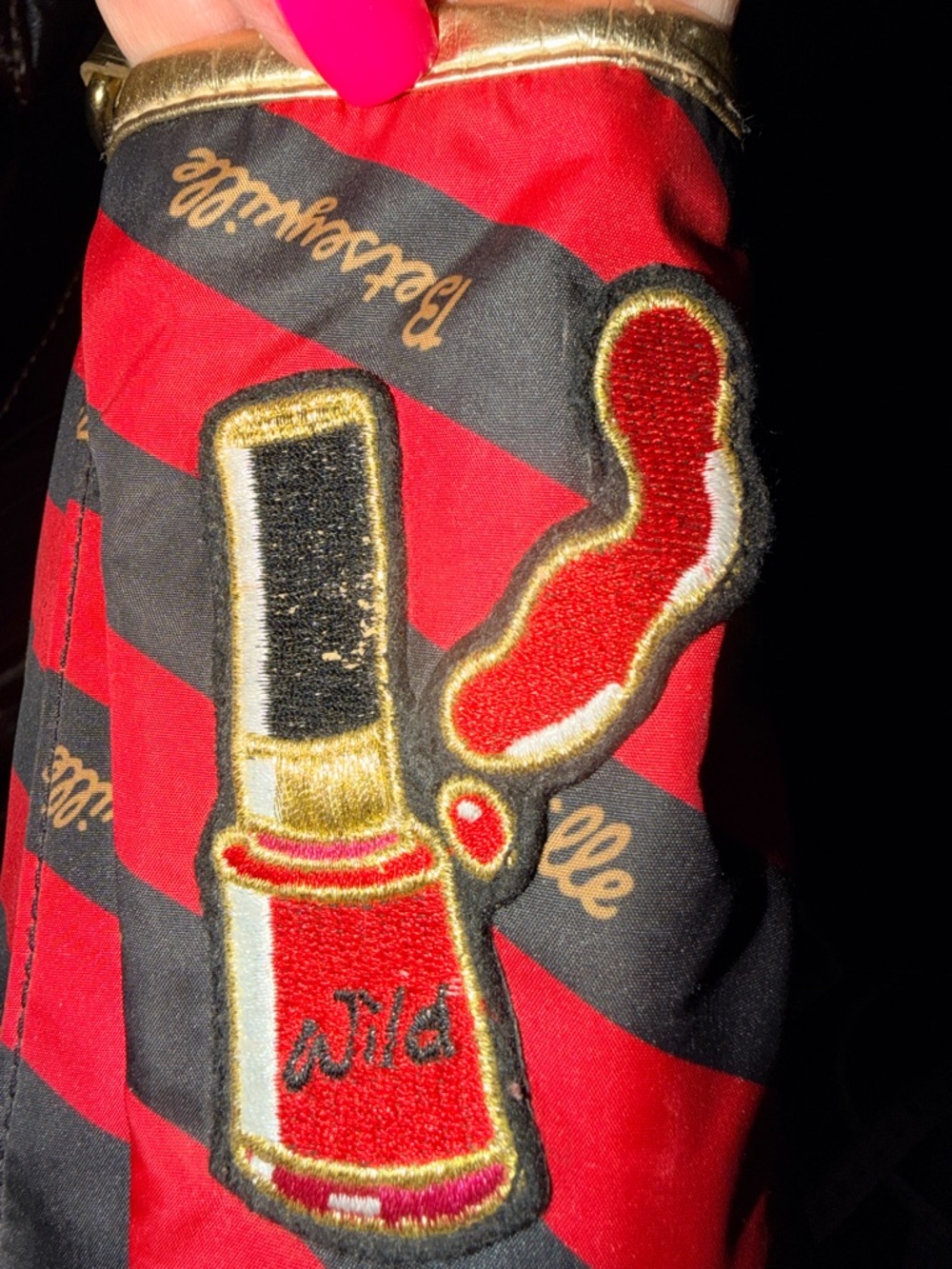 Betsey Johnson Betseyville Embroidered Makeup Patches Purse Handbag, Y2K - Picture 9 of 16